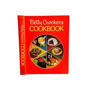 Betty Crocker's Cookbook 1972 Vintage Hardcover Red Golden Press Retro Recipes